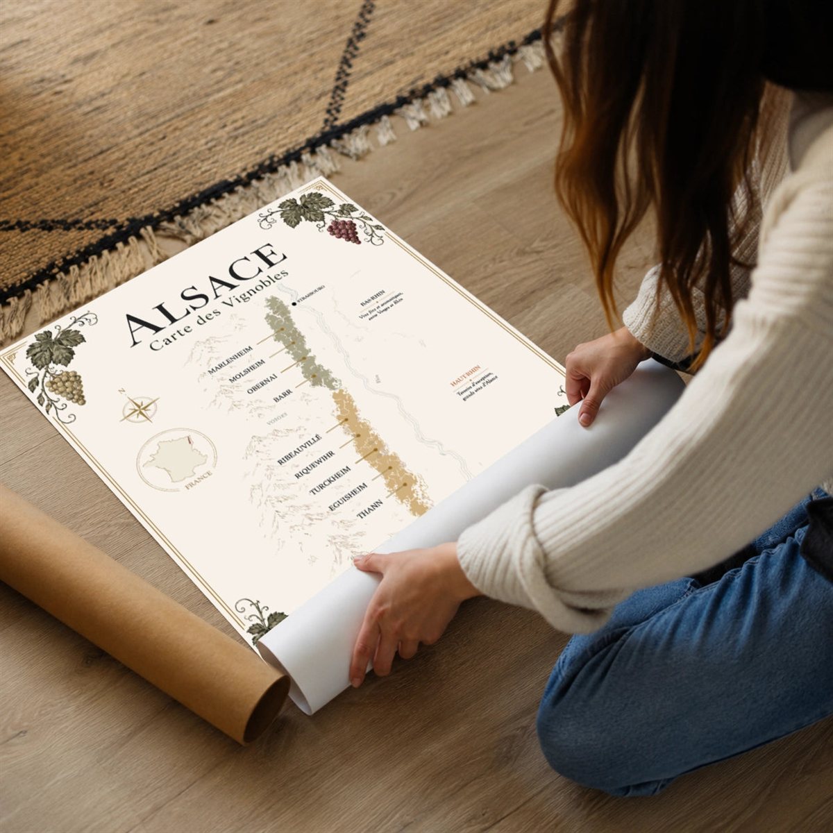 Affiche Alsace Carte des Vignobles 50x70 cm - Mockup déroulé